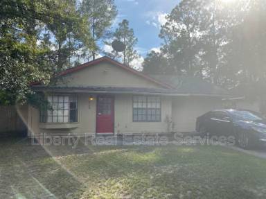 Main picture of 252 Garden Cir