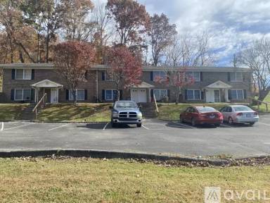 Main picture of 3209 Weaver Pike