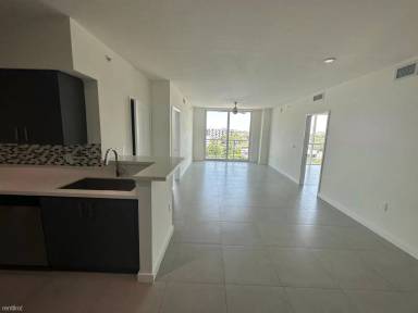 Main picture of Brickell West