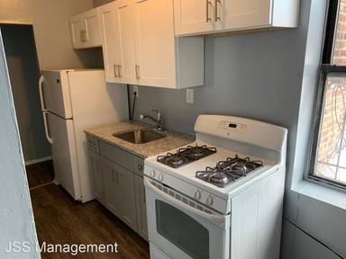 Main picture of 224 S Orange Ave