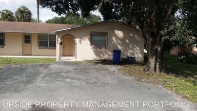 Main picture of 1985 SW 28th Ln