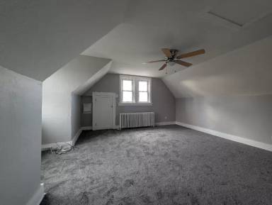 Main picture of 13 W Bellecrest Ave