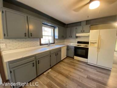 Main picture of 1013 S Sherman Ave