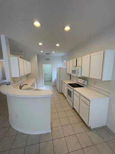 Main picture of 870 Greystone Ln