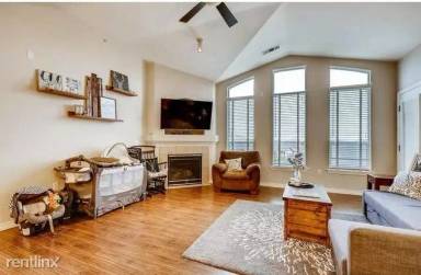 Main picture of 3501 E 103rd Cir