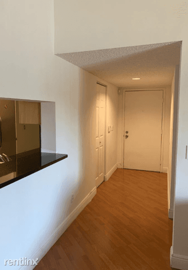 Main picture of Heron Pond Condo