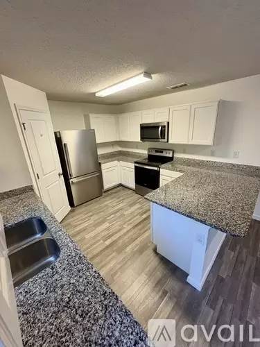 Main picture of 6248 N Chestnut Ter