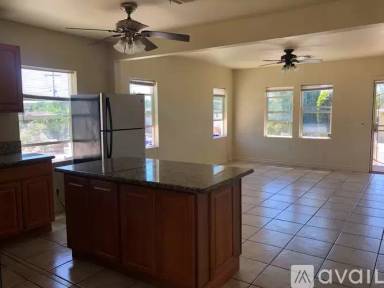 Main picture of 5137 La Dorna St