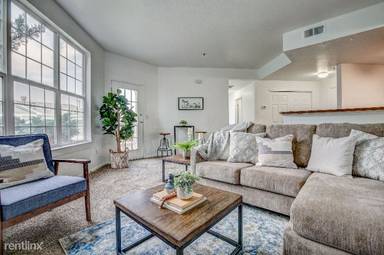 Main picture of 2990 W C St