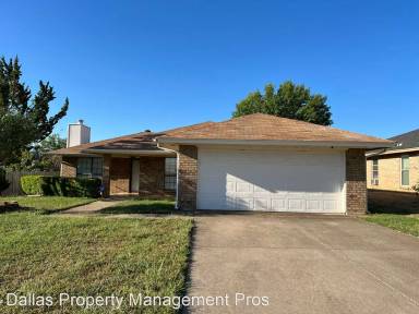 Main picture of 202 Almond Ln