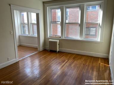 Main picture of 25 Walbridge St Apartments