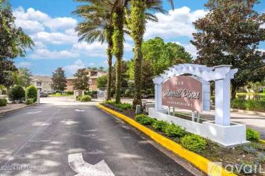 Main picture of Merrill Pines Condo