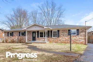Main picture of 903 Kay St