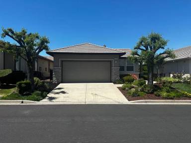 Main picture of 575 Quindell Way