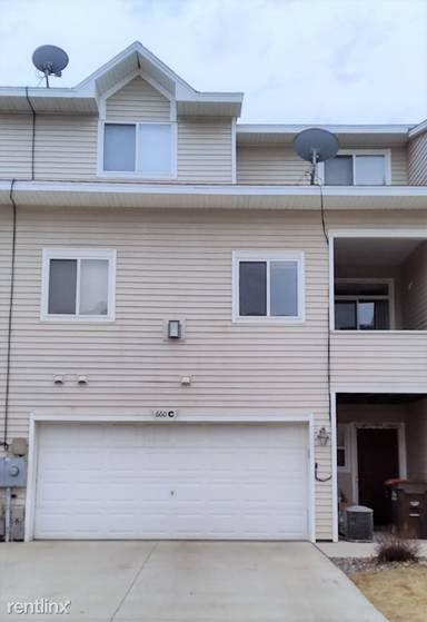 Main picture of 660 Kingfisher Ln