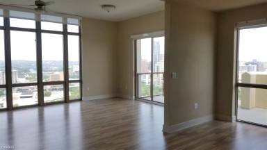 Main picture of 69 Rainey St