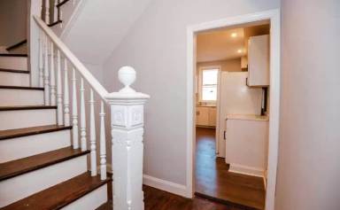 Main picture of 54 East Ave