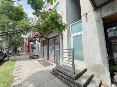 Main picture of 2407 Bull St