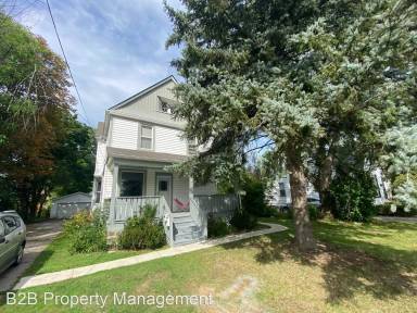 Main picture of 1344 S Green Rd