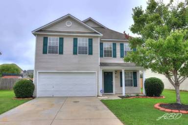 Main picture of 1690 Mossberg Dr