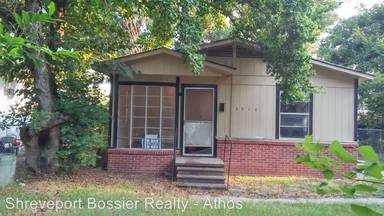 Main picture of 3910 Adrian St