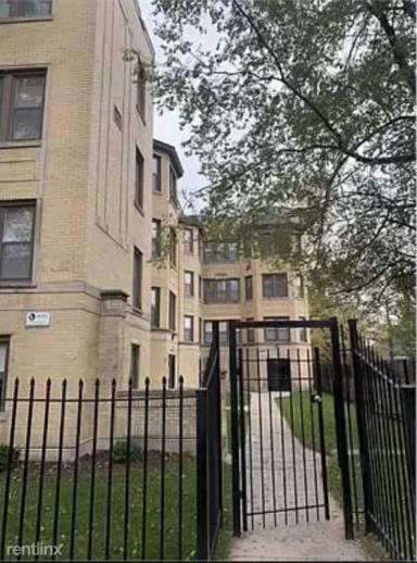 Main picture of 8143 S Ellis Ave