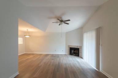 Main picture of Stonegate