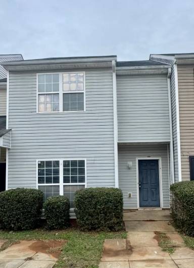 Main picture of 1725 Carrington Dr