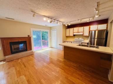 Main picture of 530 Kamran Dr