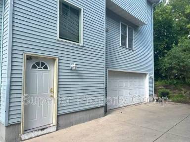Main picture of 1321 Loftsgordon Ave