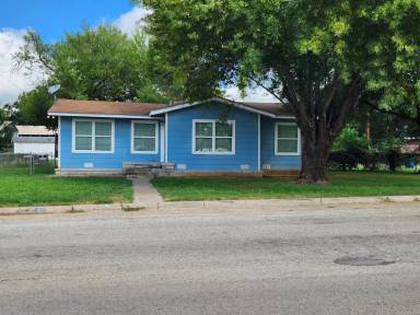 Main picture of 1215 C St