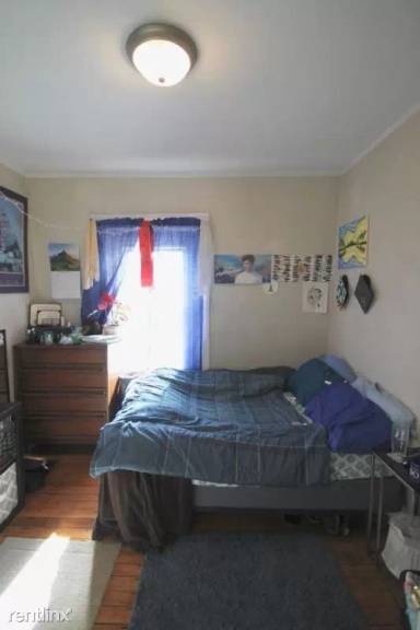 Main picture of 64 America St