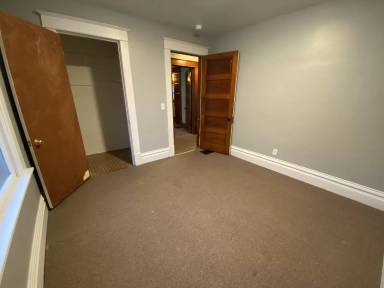 Main picture of 716 Forest St