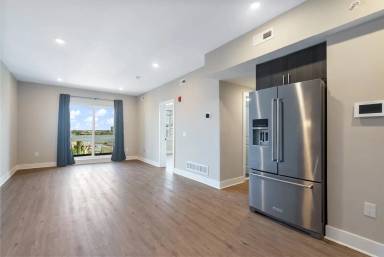 Main picture of 408 N Front St