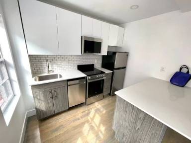 Main picture of 16-40 Queensberry St