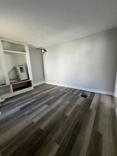 Main picture of 518 W Bailey St