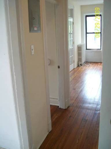 Main picture of 31 Bethune St