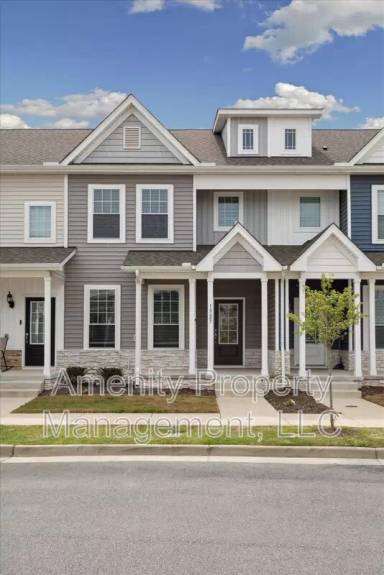 Main picture of 1527 Auckland Ct