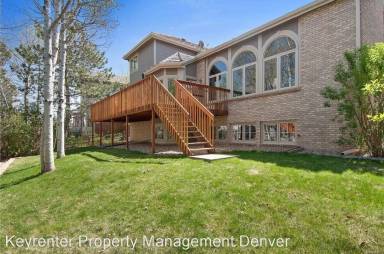 Main picture of 9616 E Maplewood Cir