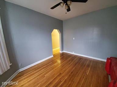 Main picture of 7047 S Indiana Ave