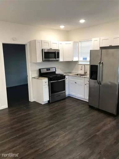 Main picture of 3815 Menard St