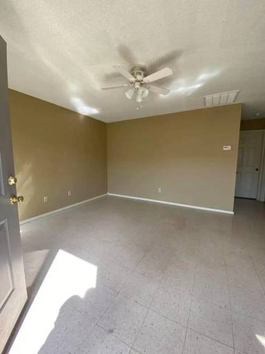 Main picture of 685 Jill Ln