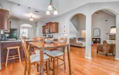 Main picture of 10165 Carly Dr