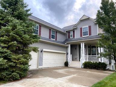 Main picture of 216 Penobscot Dr