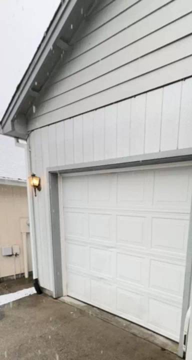 Main picture of 810 Bower Ln