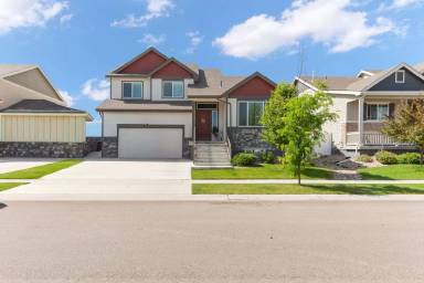 Main picture of 10204 19th St