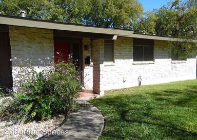 Main picture of 701 Oblate Dr