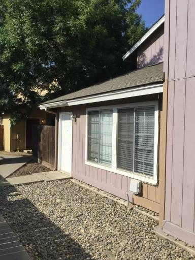 Main picture of 1169 Cherry Ln