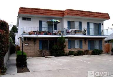 Main picture of 4544 33rd St