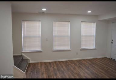 Main picture of 303 Chapel St